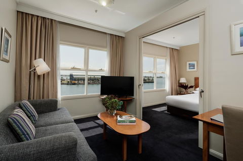 Rydges Newcastle - Getaway Accommodation 8