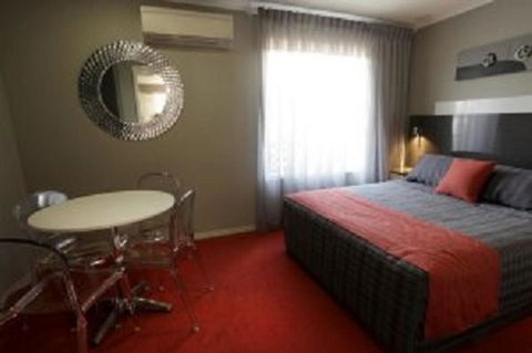 Cattlemans Country Motor Inn & Serviced Apartments - Getaway Accommodation 21