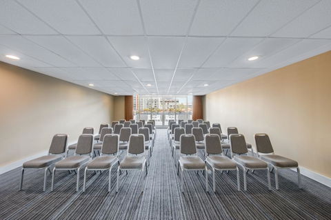 Adina Apartment Hotel Wollongong - Getaway Accommodation 32