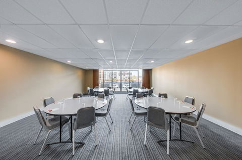 Adina Apartment Hotel Wollongong - Getaway Accommodation 37