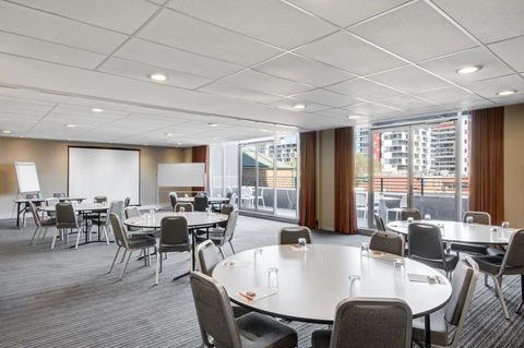 Adina Apartment Hotel Wollongong - Getaway Accommodation 28