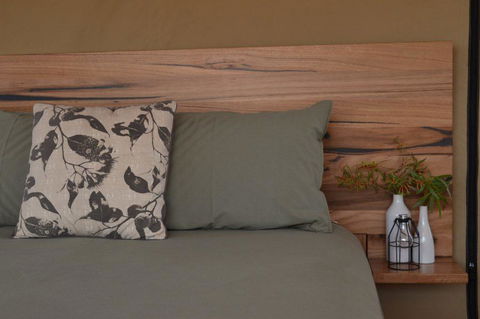 Flinders Bush Retreats - Getaway Accommodation 5