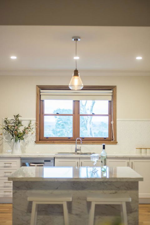 Flinders Bush Retreats - Getaway Accommodation 13