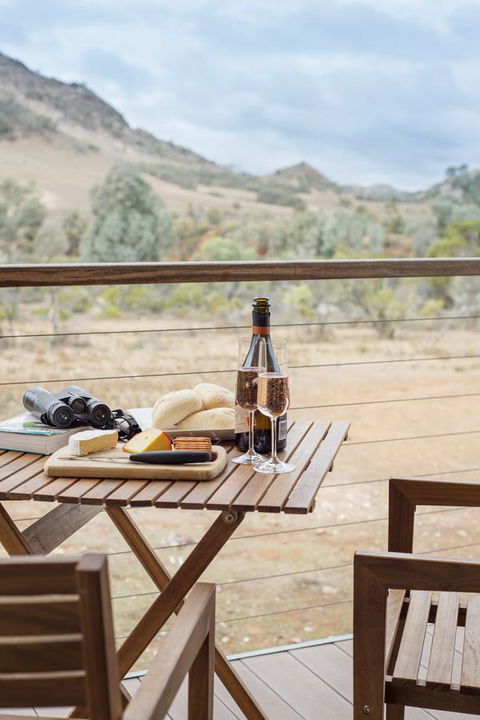 Flinders Bush Retreats - Getaway Accommodation 15