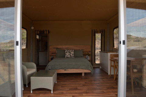 Flinders Bush Retreats - Getaway Accommodation 6