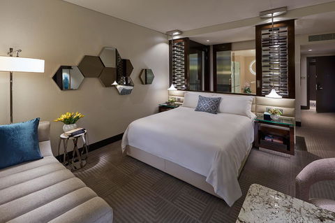Crown Towers Perth - Getaway Accommodation 16