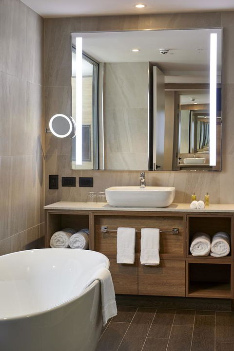 Doubletree By Hilton Perth Northbridge - Getaway Accommodation 17