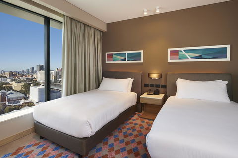 Doubletree By Hilton Perth Northbridge - Getaway Accommodation 12