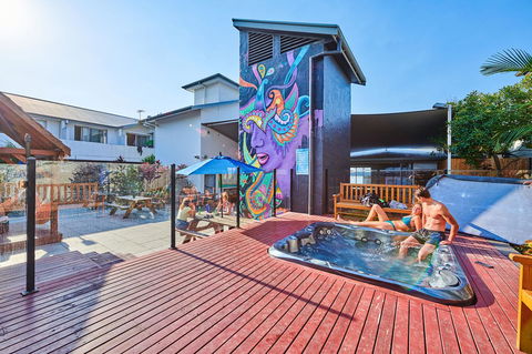 Nomads Byron Bay Backpackers - Getaway Accommodation 5