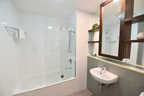 East On Byron - Getaway Accommodation 32