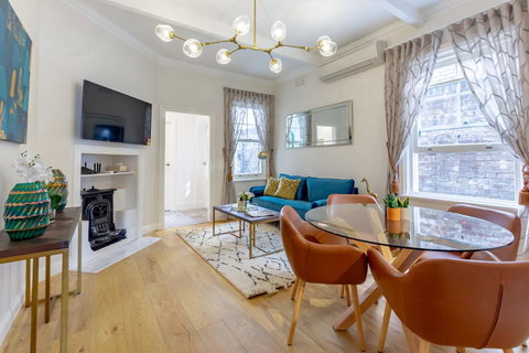 Heritage Townhouse Near Harbour Bridge - Getaway Accommodation 33