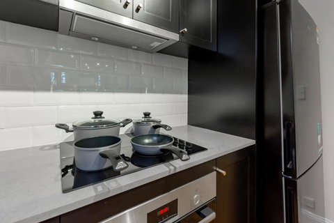 Heritage Townhouse Near Harbour Bridge - Getaway Accommodation 14