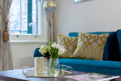 Heritage Townhouse Near Harbour Bridge - Getaway Accommodation 5