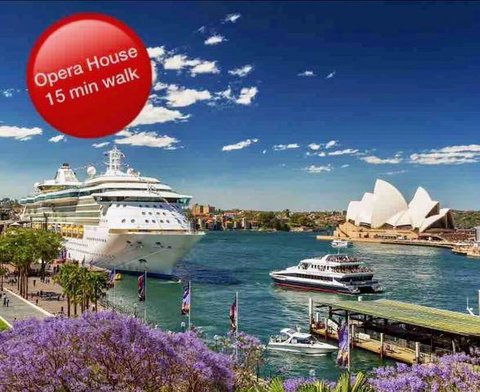 Heritage Townhouse Near Harbour Bridge - Getaway Accommodation 1