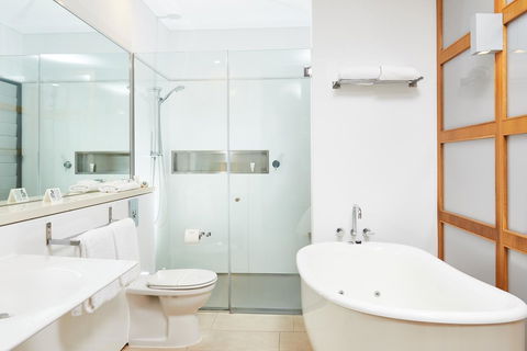 Crystalbrook Byron - Getaway Accommodation 35