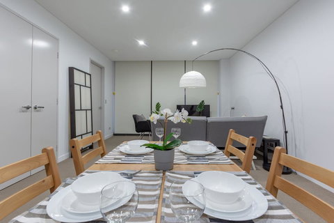 Inner City Stylish Apt Walk To Green Square - Getaway Accommodation 10