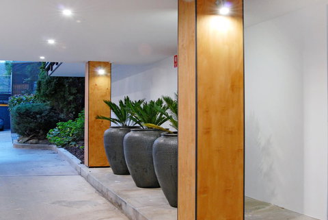 Hotel Nelson - Getaway Accommodation 24