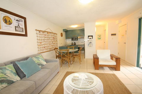 Cossies By The Sea - Getaway Accommodation 3