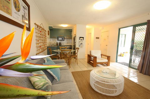 Cossies By The Sea - Getaway Accommodation 4
