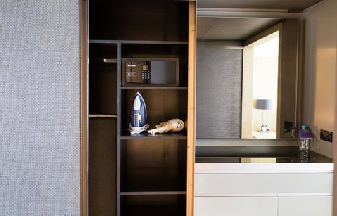 Hyatt Regency Sydney - Getaway Accommodation 8
