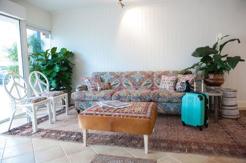 The Lord Byron - Getaway Accommodation 19