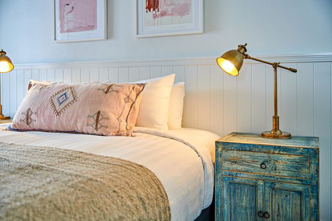 The Lord Byron - Getaway Accommodation 16