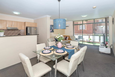 Apartments In Pyrmont - Getaway Accommodation 0