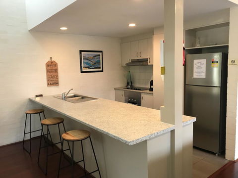 Mariner Bay Apartments - Getaway Accommodation 5