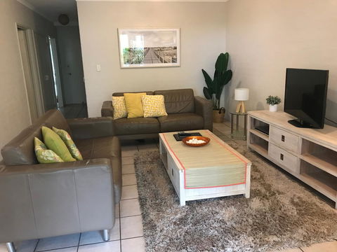 Mariner Bay Apartments - Getaway Accommodation 10
