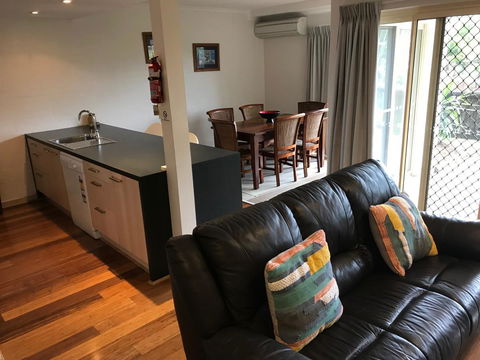 Mariner Bay Apartments - Getaway Accommodation 9