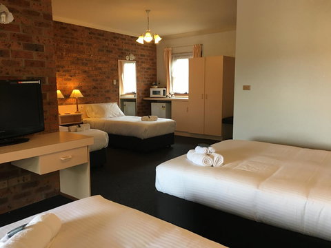 Bega Downs Motor Inn - Getaway Accommodation 14