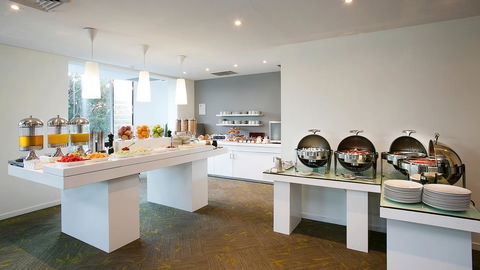 BEST WESTERN PLUS Apollo Hotel Newcastle - Getaway Accommodation 14