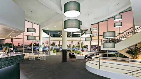 BEST WESTERN PLUS Apollo Hotel Newcastle - Getaway Accommodation 1