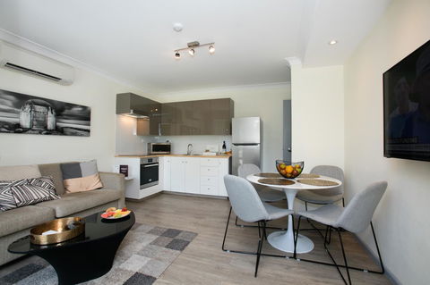 BEST WESTERN PLUS Apollo Hotel Newcastle - Getaway Accommodation 21