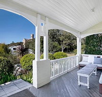 Holiday Home Fairy Bower Road Manly FAB05 - Getaway Accommodation