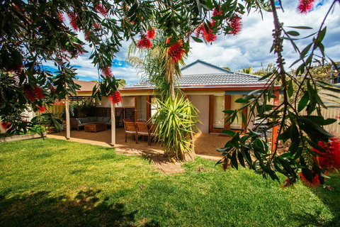 Sunbaker Pet Friendly Awards Finalist 4 Mins Walk To Culburra Beach - Getaway Accommodation 30