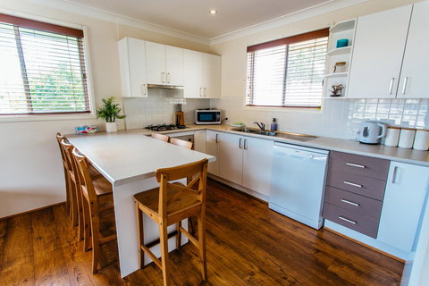 Sunbaker Pet Friendly Awards Finalist 4 Mins Walk To Culburra Beach - Getaway Accommodation 15