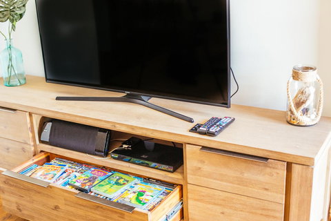 Sunbaker Pet Friendly Awards Finalist 4 Mins Walk To Culburra Beach - Getaway Accommodation 9