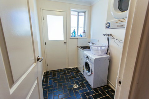 Sunbaker Pet Friendly Awards Finalist 4 Mins Walk To Culburra Beach - Getaway Accommodation 27