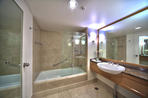Stamford Plaza Sydney Airport Hotel & Conference Centre - Getaway Accommodation 8