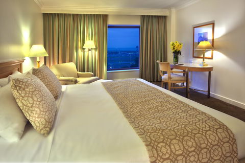 Stamford Plaza Sydney Airport Hotel & Conference Centre - Getaway Accommodation 6