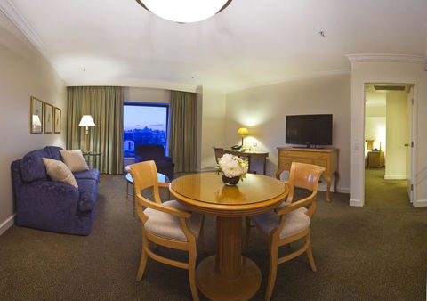 Stamford Plaza Sydney Airport Hotel & Conference Centre - Getaway Accommodation 16
