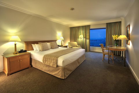 Stamford Plaza Sydney Airport Hotel & Conference Centre - Getaway Accommodation 1