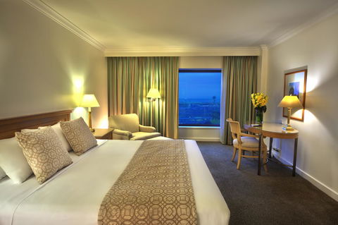 Stamford Plaza Sydney Airport Hotel & Conference Centre - Getaway Accommodation 11