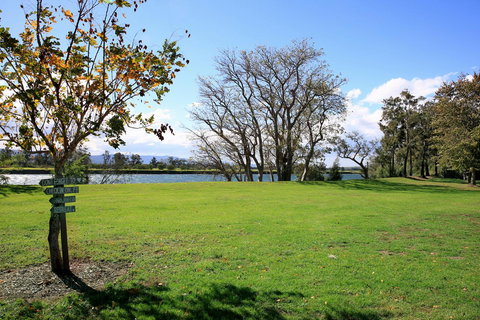 Terara Riverside Retreat - Getaway Accommodation 44