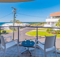 The Cove Yamba - Getaway Accommodation