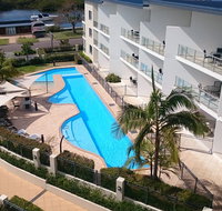 Boathouse Resort Water Front - Getaway Accommodation