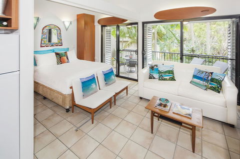 Julians Apartments - Getaway Accommodation 32