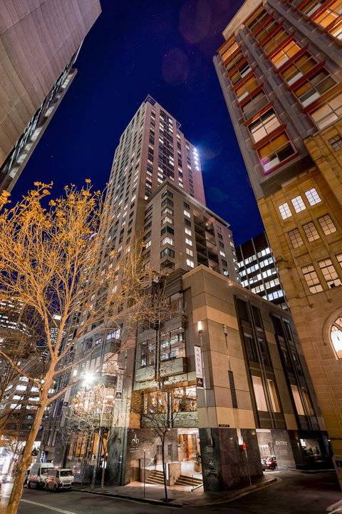 Amora Hotel Jamison Sydney - Getaway Accommodation 13