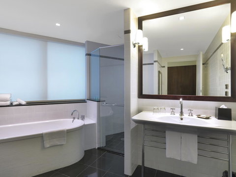 Amora Hotel Jamison Sydney - Getaway Accommodation 36